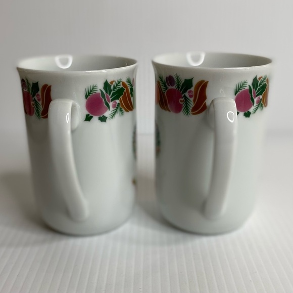 Vintage Georges Briard Mugs Topiary Wreath Set Of 2 Made In Japan RARE - Picture 5 of 10
